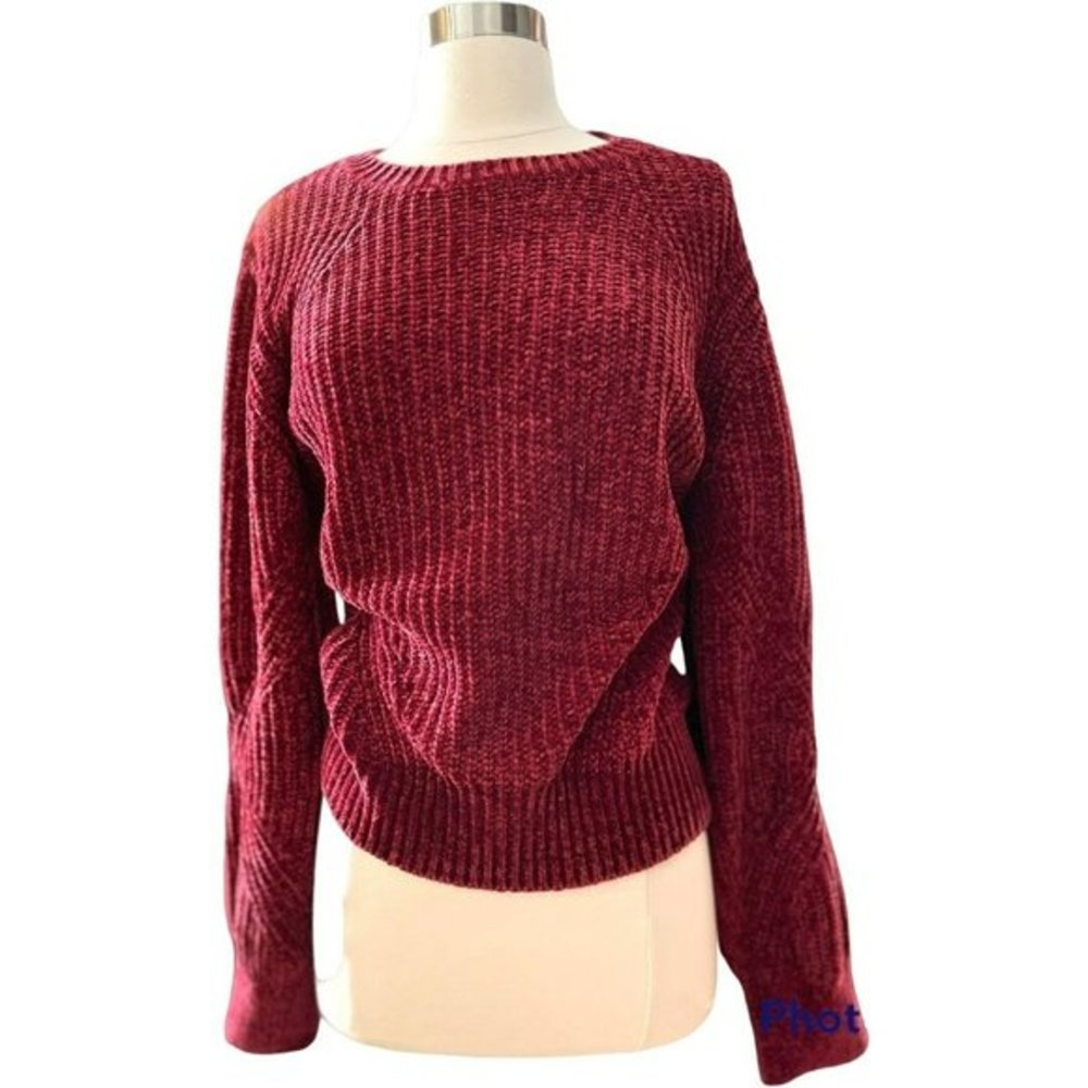 H & M Cranberry Red Chenille Crewneck Sweater w/ Pointelle Shoulder Detailing -